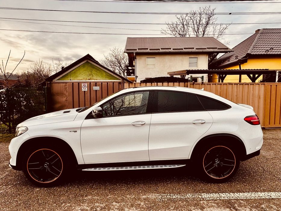 Mercedes Benz GLE Coupe Art Orange Edition 43 AMG