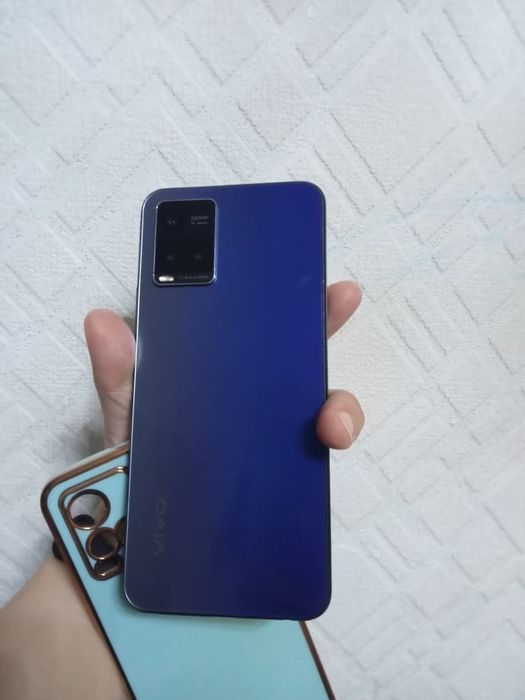 Продам телефон Vivo Y33s