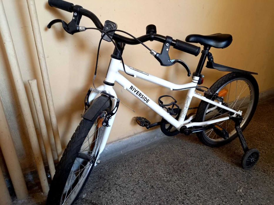 Продавам Детско Колело