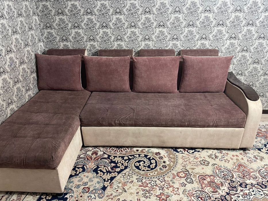 Диван б/у асты ашылады