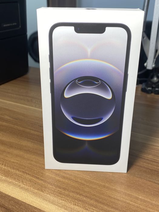 iPhone 16e• 128 GB • Black