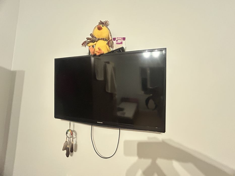 Продам телевизор