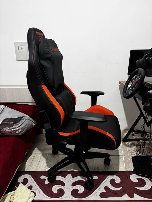 Продам игровой кресло