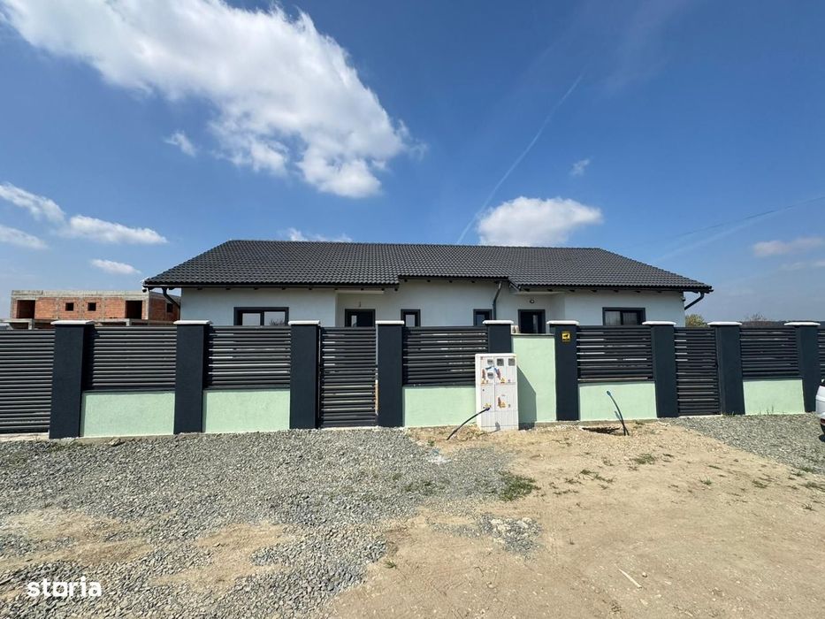 Duplex pe parter cu 3 camere 112.000