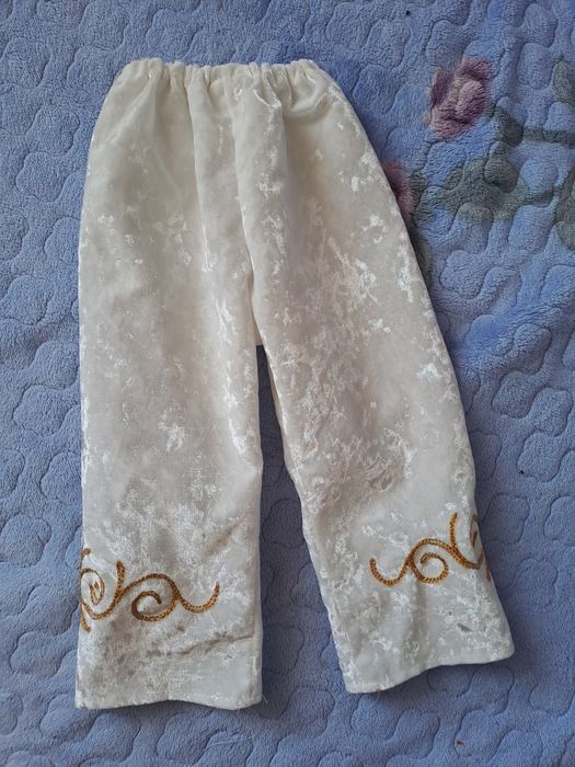 Продам детский костюм