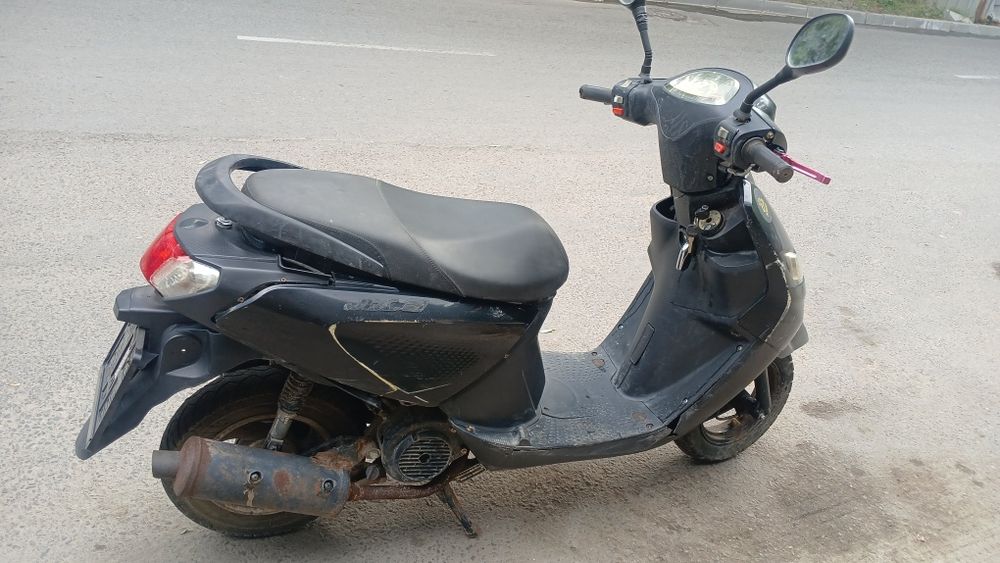 Продам мопед 100.000