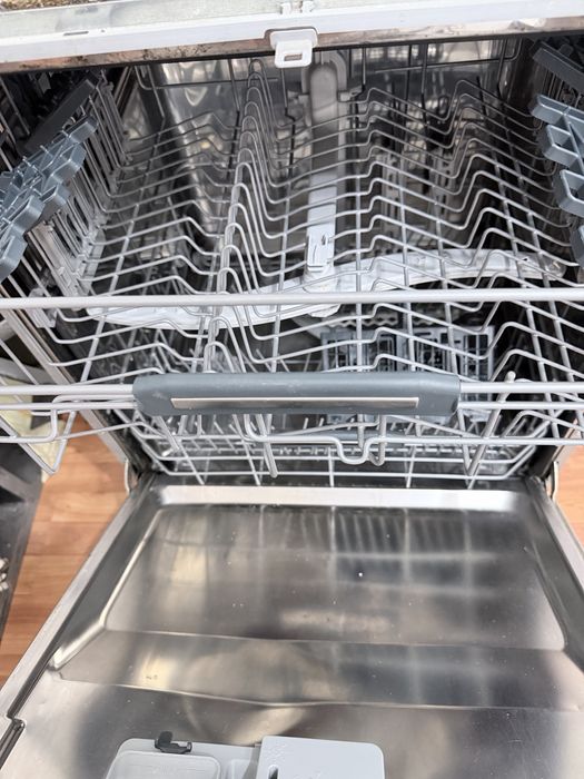 Посудомоечная машина!!!