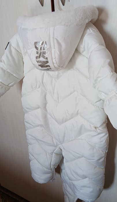 Космонавти DKNY ,пепко ,NEXT