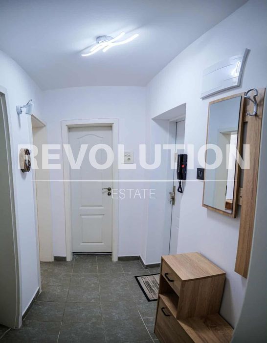 Дава се под наем Тристаен апартамент в Варна, Нептун - 68 кв.м за 600 € - Снимка #4