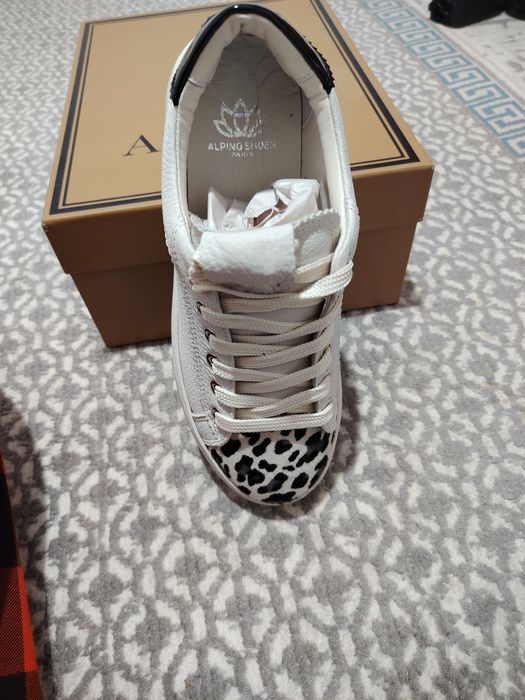 Красовка женская