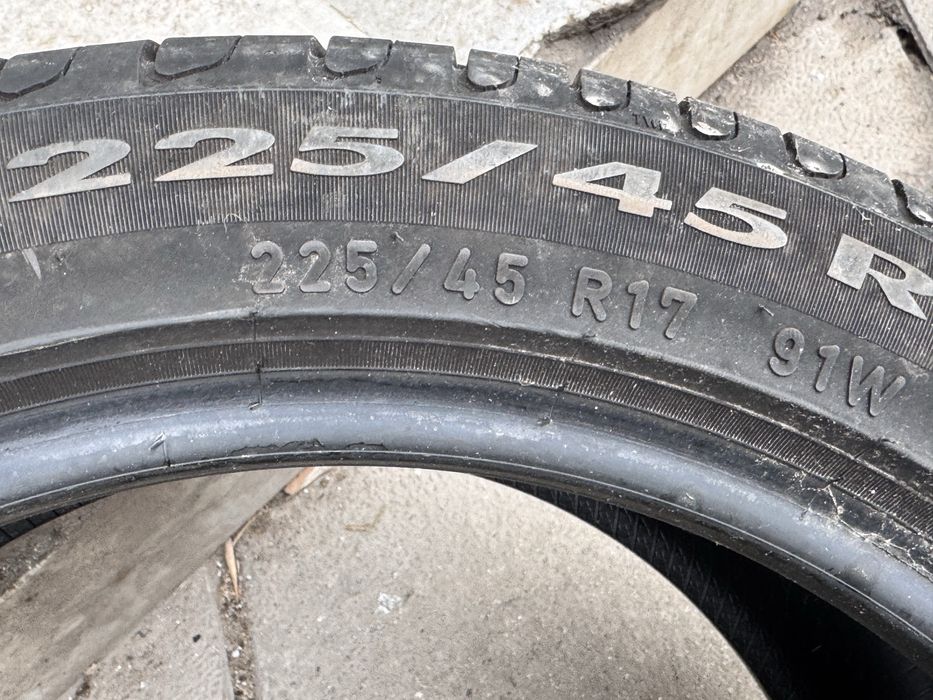 225/45/R17 Pirelli Cintorato 2бр летни dot4419