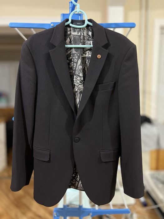 Пиджак мужской. Размер: М