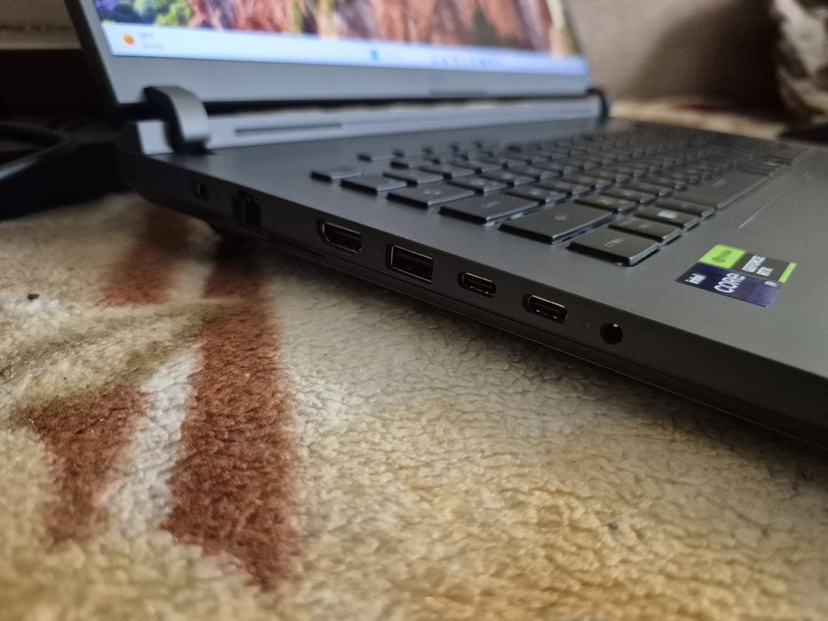 Продам ноутбук Asus rog strix g18
