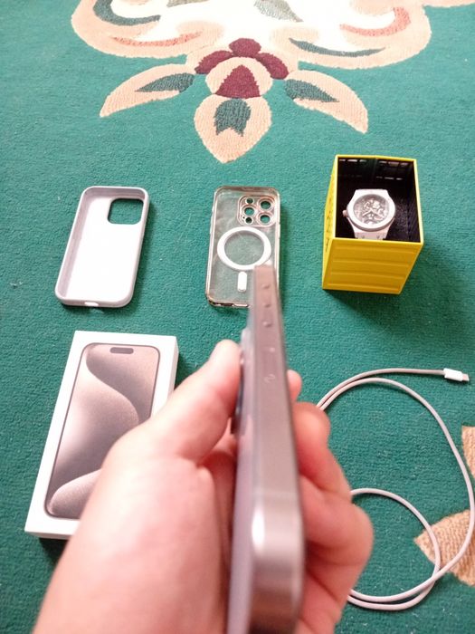 IPHONE15 PRO +подарок