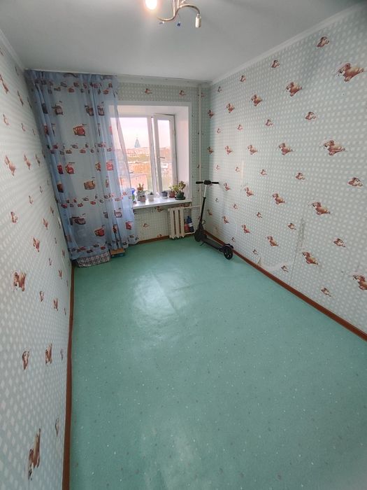 Продается 3-комн (3-22,  8 эт)