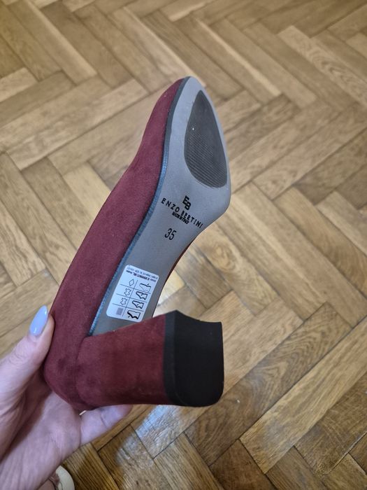 Pantofi cu toc eleganti