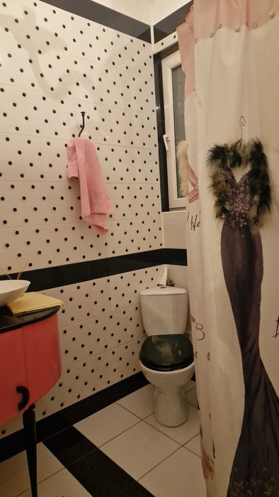 Garsoniera lux ultracentral Piata Romana rond