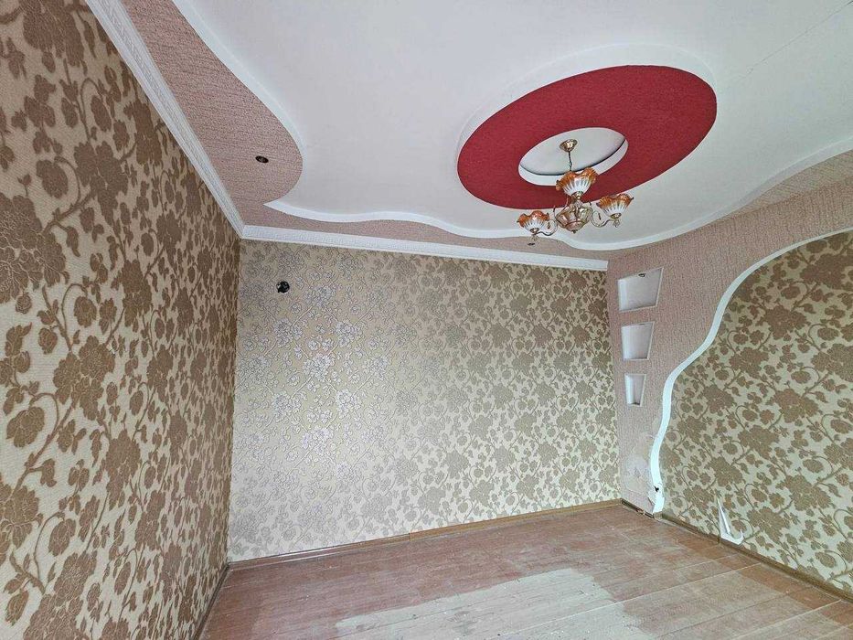 Дангара центр худудида уй сотилади!