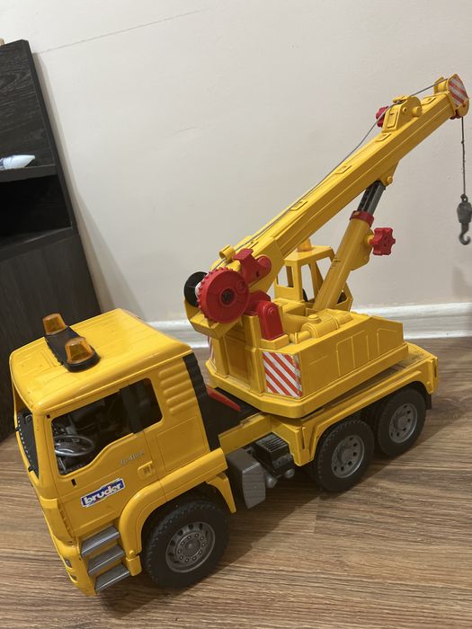 Продам срочно игрушки кран