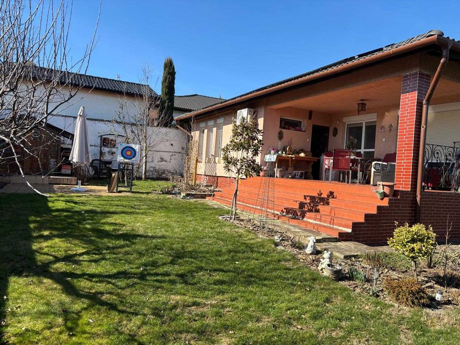 Casa parter 4 camere| 577 mp teren|panouri fotovoltaice|str. Izvorului