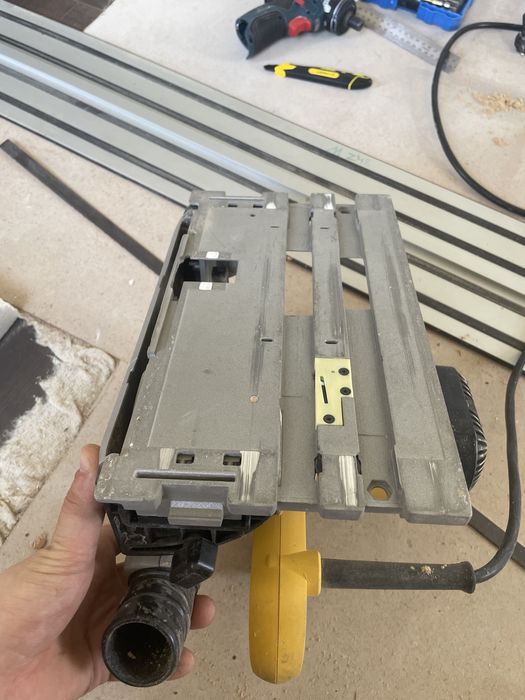Понружная пила dewalt dws 520