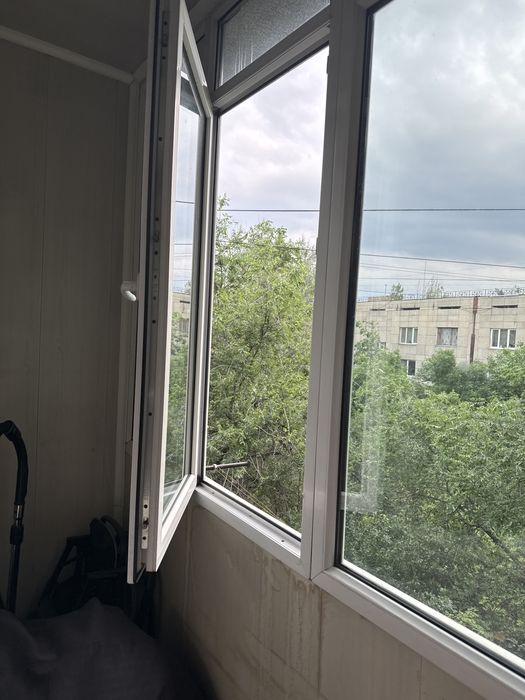 Пластиковые окна б/у