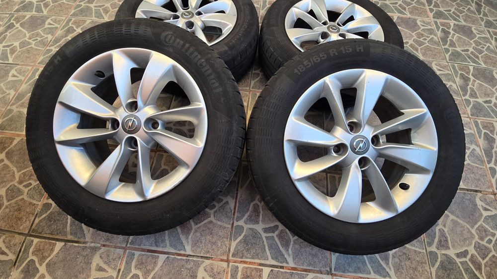 Jante aliaj 4x100 Corsa Anvelope vara 185 65 r15 opel corsa E
