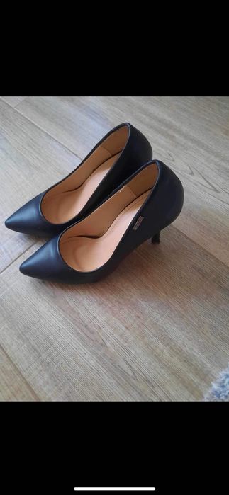 Черни токчета…..