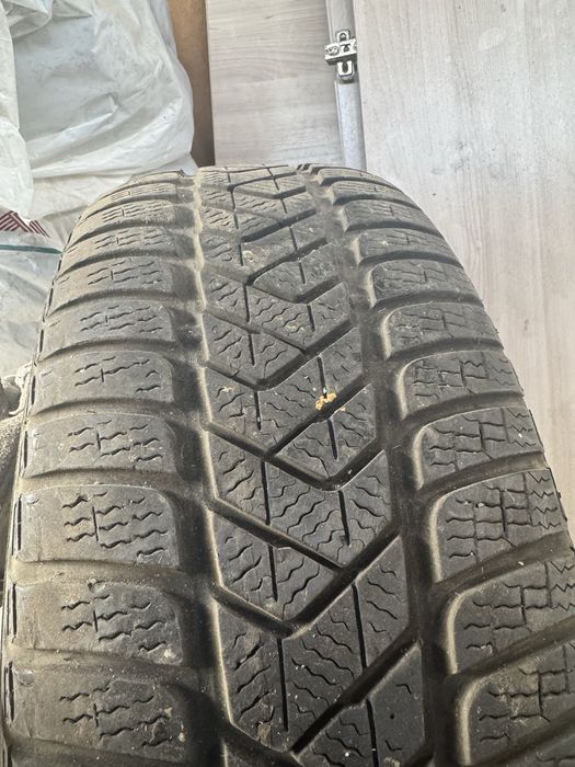 Продам 1 балон зимней резины pirelli