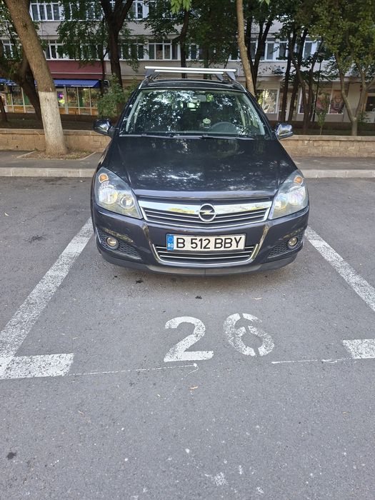 VIND Opel Astra H 2011