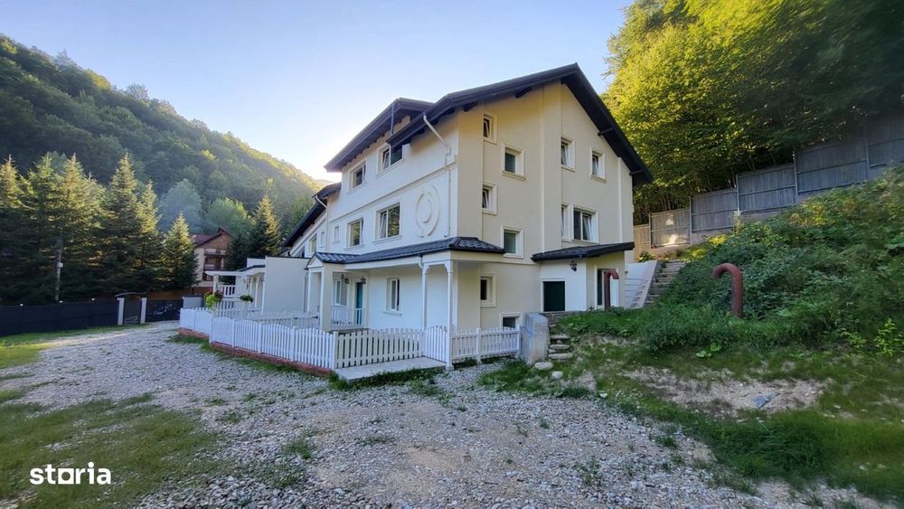Casa / Pensiune - Statiunea montana Cheia Prahova