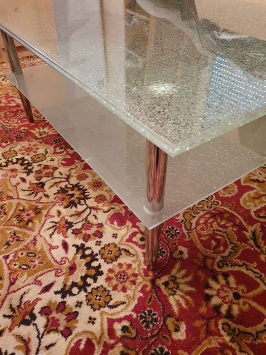 Masa pentru cafea din sticla model deosebit