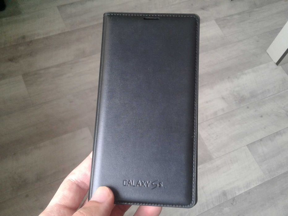 Чехлы для смартфонов