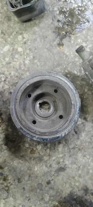 Продам запчасти на Субару