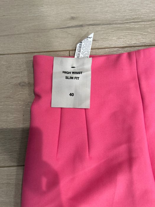 Розов панталон Zara