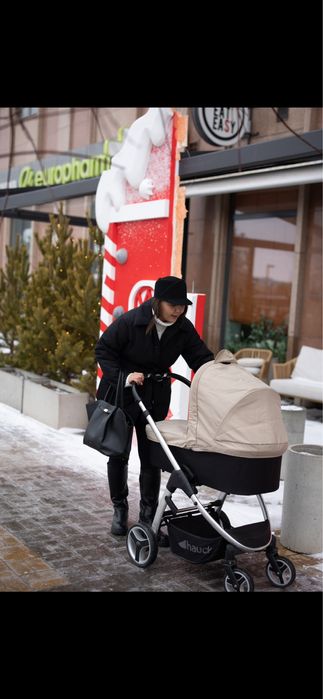 Коляска 3 в 1, автокресло,