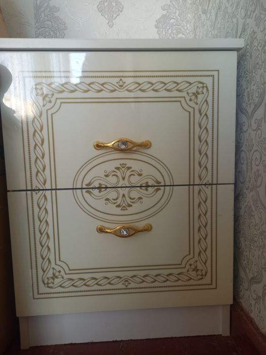 Шкафы тумбы стеллаж