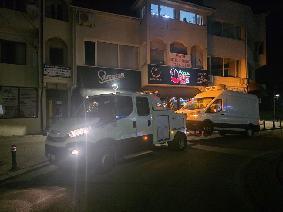 Tractari&Platforma.Auto Cu Roti Blocate,Dube.Transport Stivuitoare