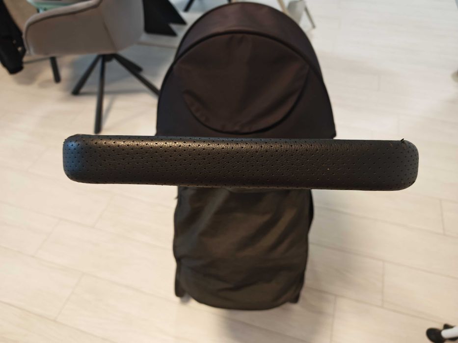 Бебешка количка Ergobaby Metro+ – Ултракомпактна, Ергономична и Стилна