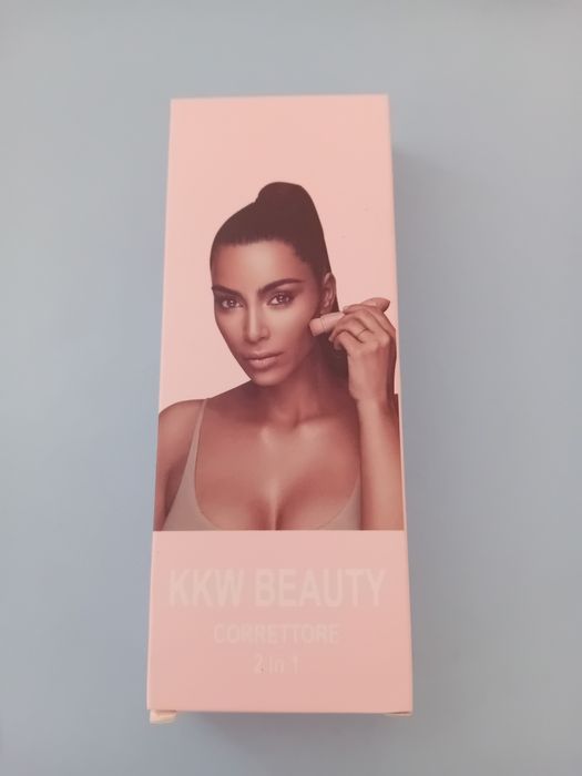 Corector KKW Beauty