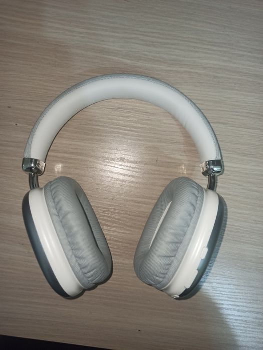 наушник ОРИГИНАЛ BLUETOOTH HOCO W35 2 oy ishlatilgan