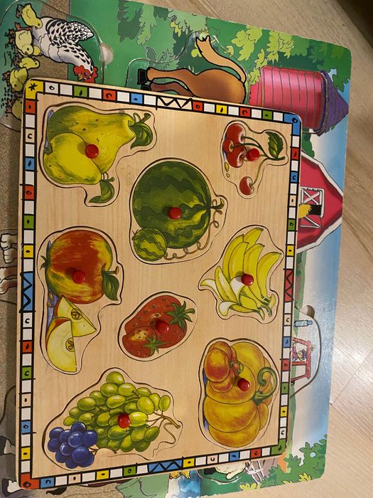 Бебешки играчки - пъзели, сортери, музикални