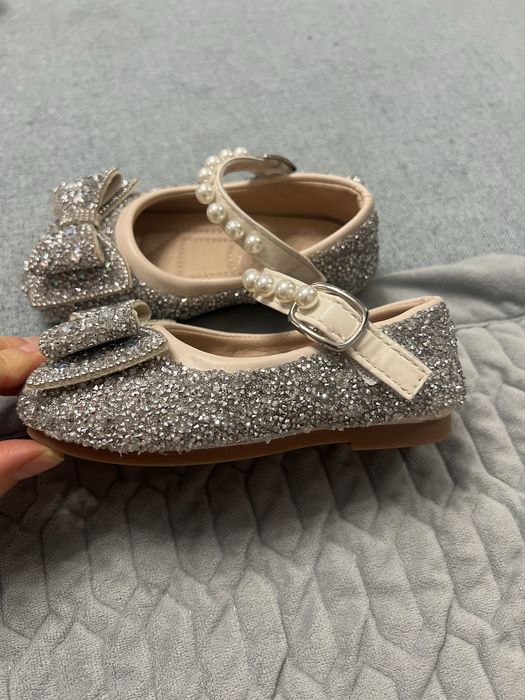 Детские туфельки