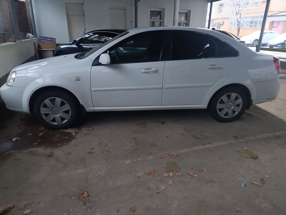 Продам свою Ласетти 1.8, автомат, 2009 г.