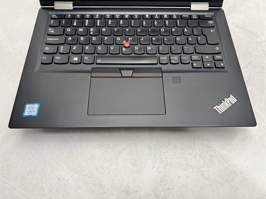 Реновиран лаптоп Lenovo ThinkPad X390 Yoga 13.3" i5-8265U 8GB 260GB