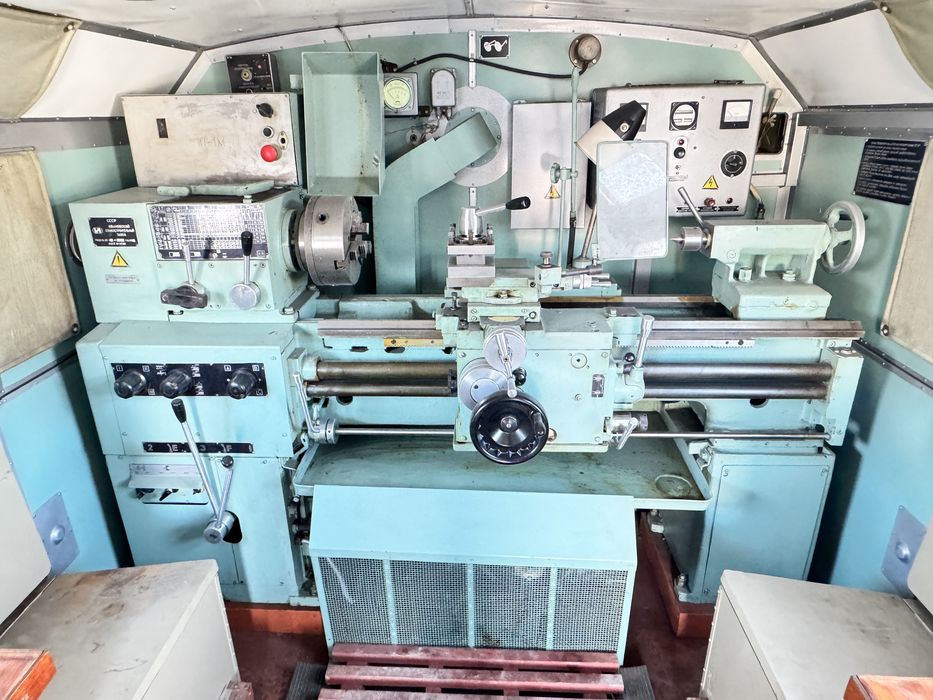 Зил 131 кунг с токарным станком