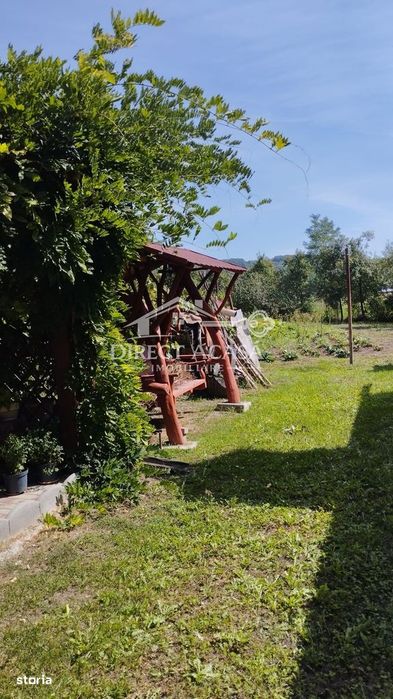 Casă cu teren 21,7 ari în Mitrești – posibilitate achiziție separat