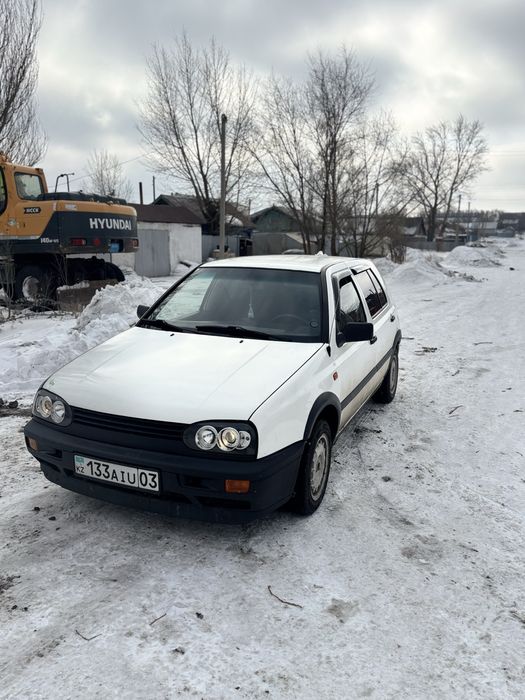 Продам гольф 3 1.8
