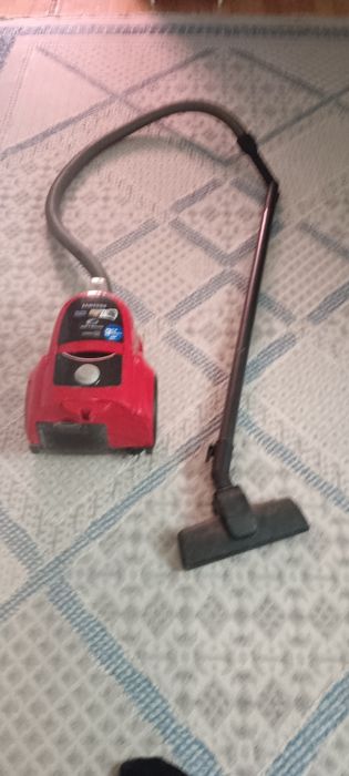 Пылисос продается