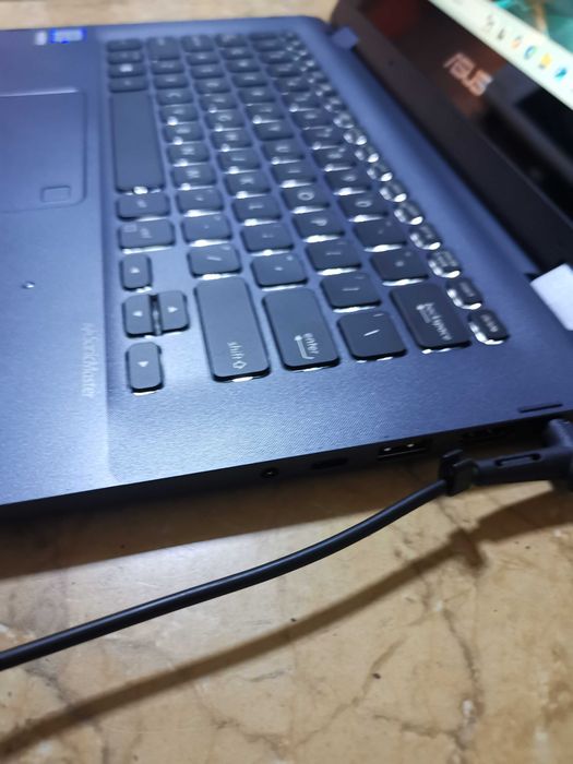 Laptop Asus Vivobook TP412 14 inch Touchscreen